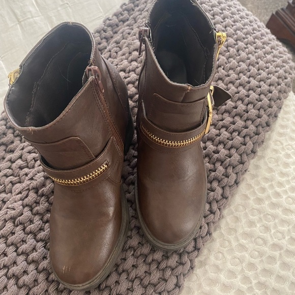 Brown Leather Ankle Boots - Picture 3 of 7
